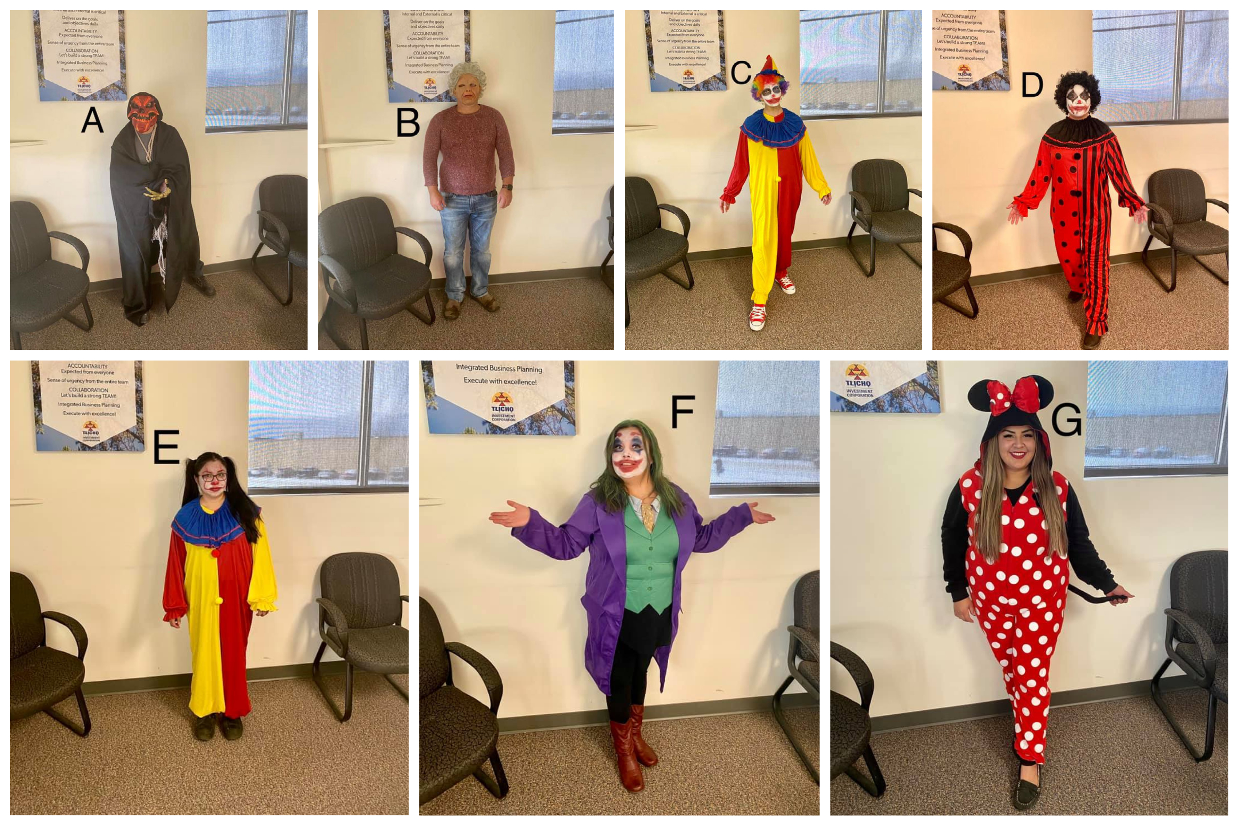 Photo of employees Costumes